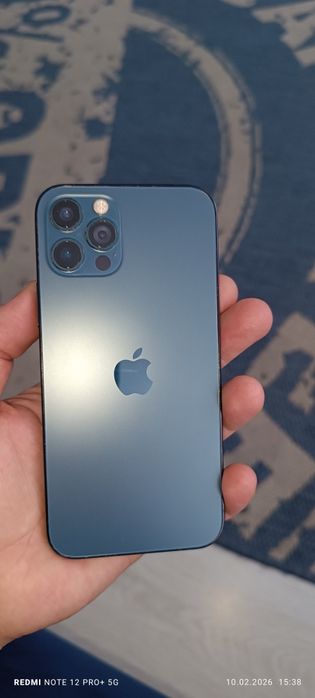 Iphone 12 pro, в гарному стані