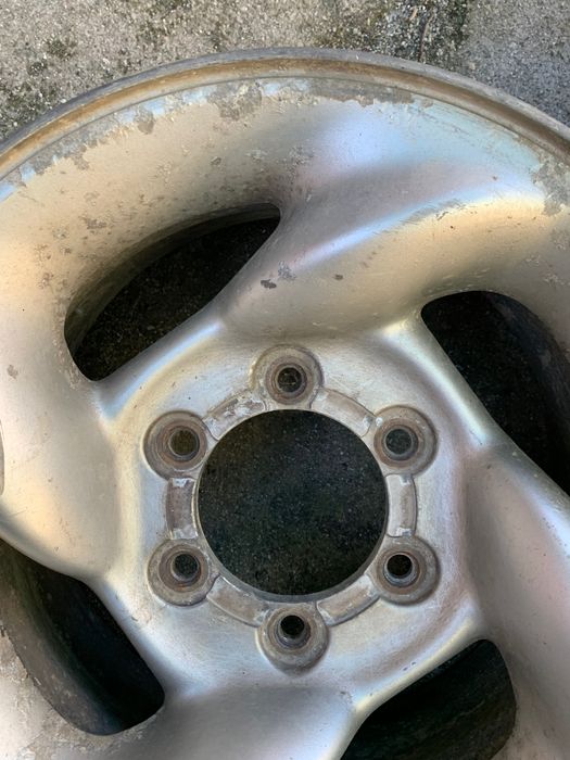 Vende-se jantes 15 Nissan mitsubishi