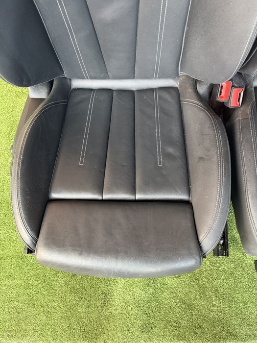 Audi a4 b9 a5 а4 б9 сидіння салон сідушк автостдіння