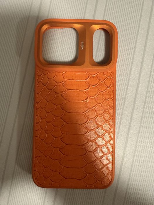 Чохли на iphone 17 pro max