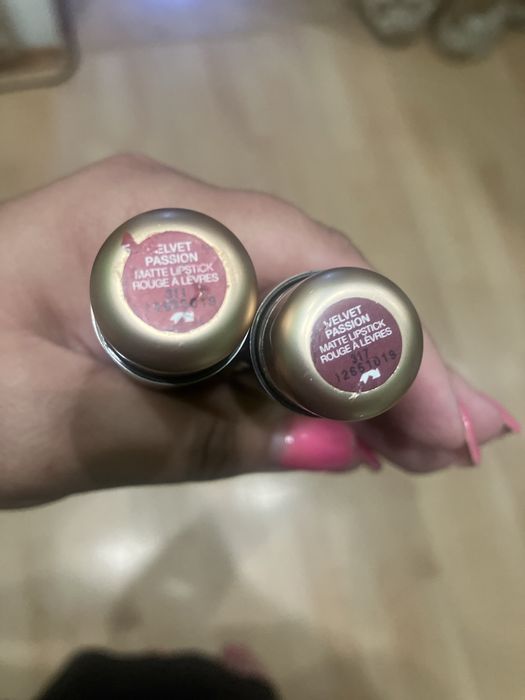 Помады оазнве помады