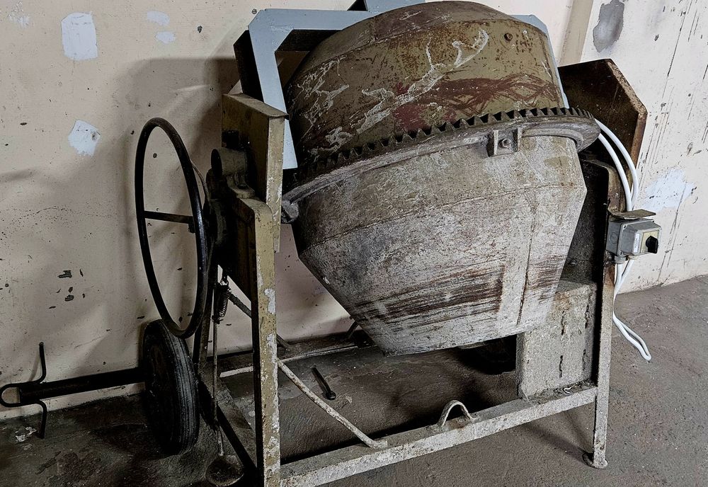 Betoniarka siłowa 150 litrów