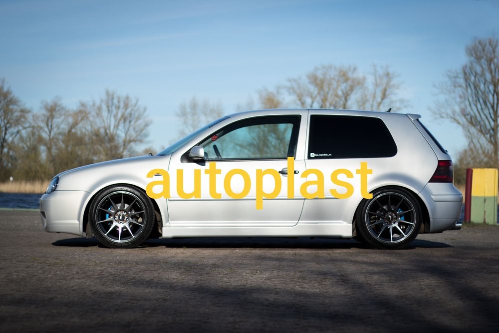 Golf 4 progi R32 plastik ABS 3d