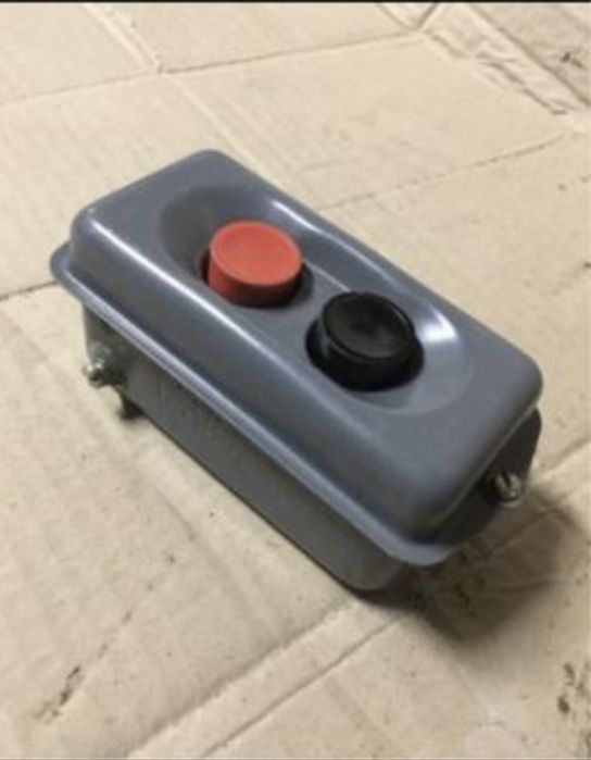 Кнопки КМ3-2 пост кнопковий пуск-стоп, стальний корпус