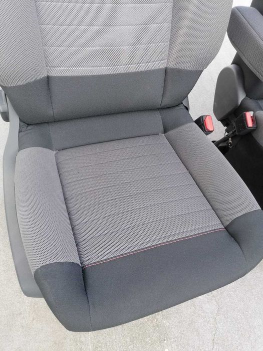 Conjunto Bancos Citroen C3 Aircross II em Stock
