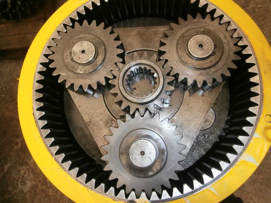 Komatsu PC340 PC300 reduktor obrotu Przekładnia obrotu