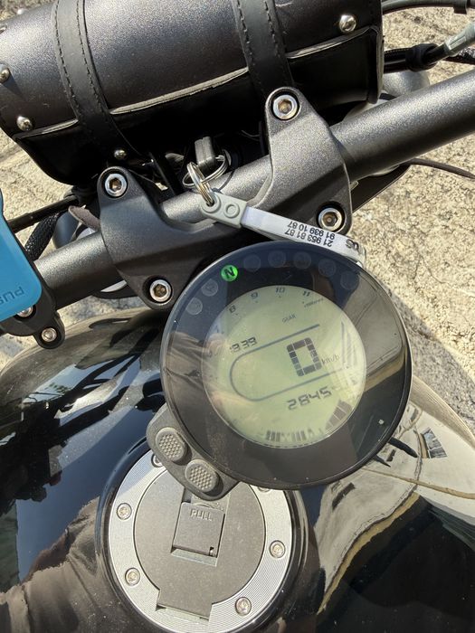 Keeway RK V125C Preta