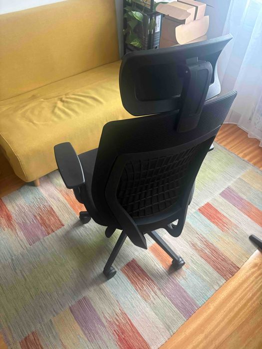 Cadeira de escritório Vinsetto ergonómica - Como nova - Apoios reguláveis