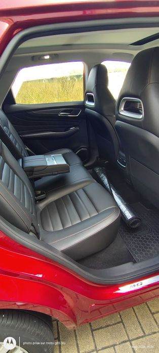 MG  EHS plug in hibrido