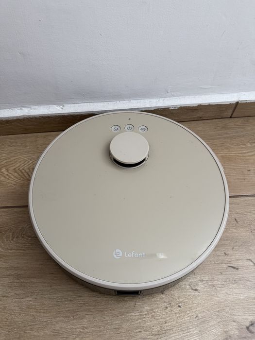 Robot odkurzajacy Lefant M1