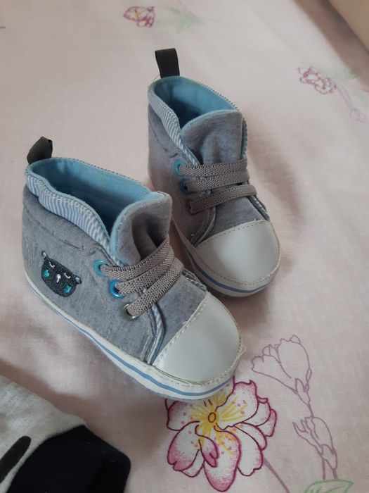 Пінетки кросики для хлопчика