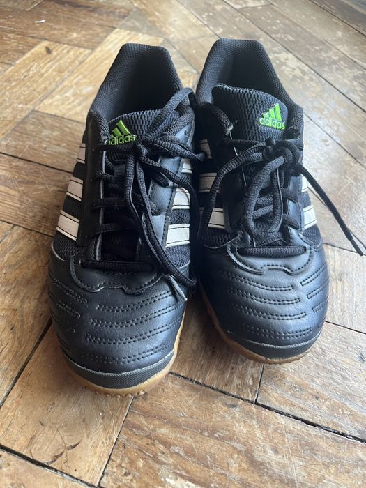Chuteiras futsal Adidas