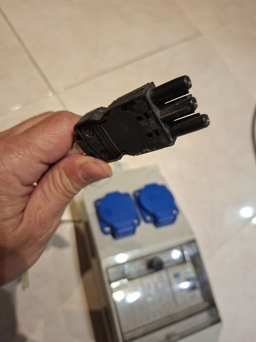 Quadro Elétrico de Obra Portátil (Pimenteiro) - 2 Tomadas CEE