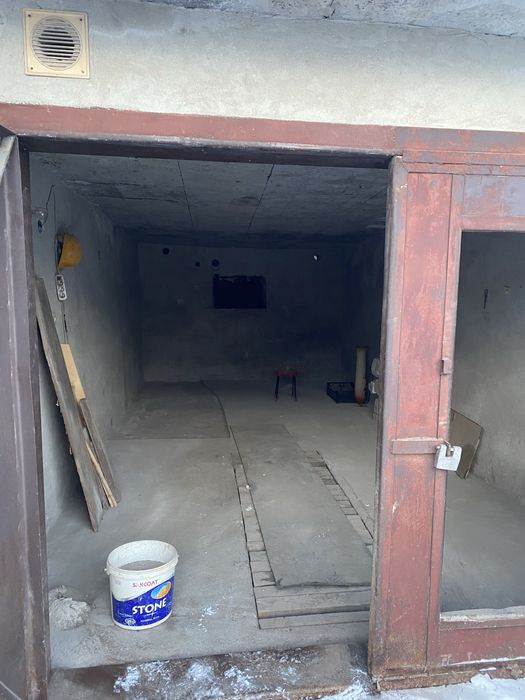 Продам гараж в 3 -му кооперативі