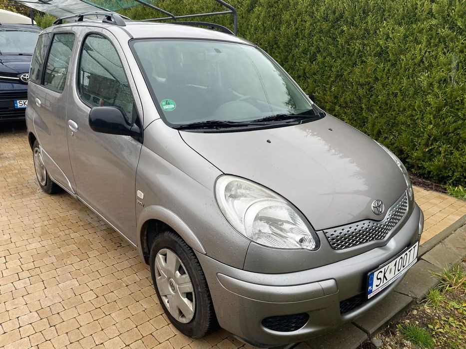 Toyota Yaris Verso