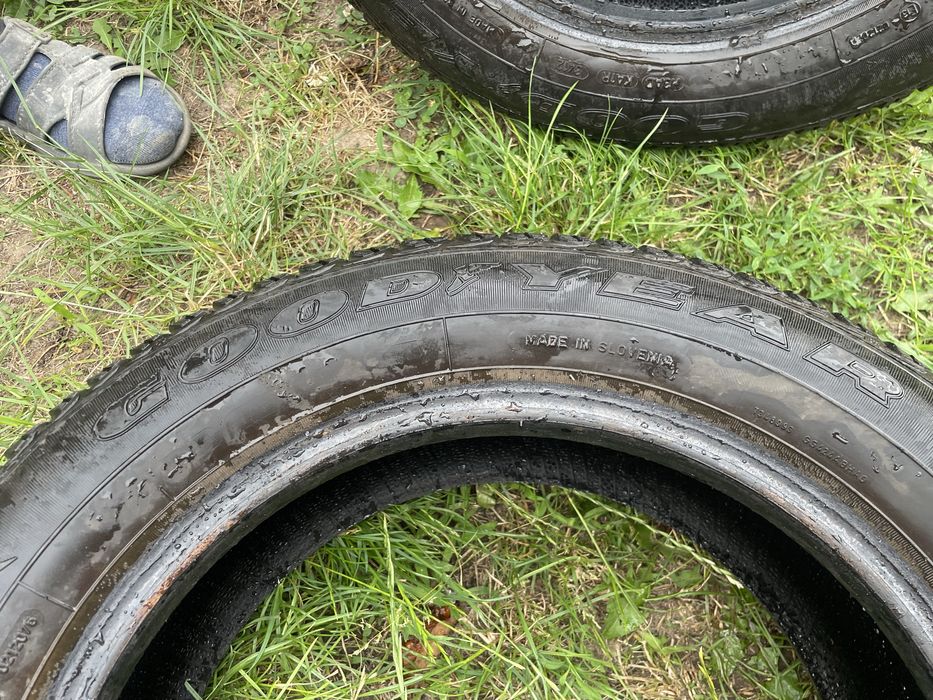 Продам шини Goodyear 185/65R15