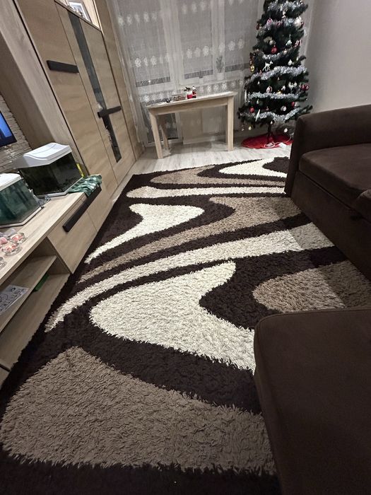 Duzy dywan do salonu