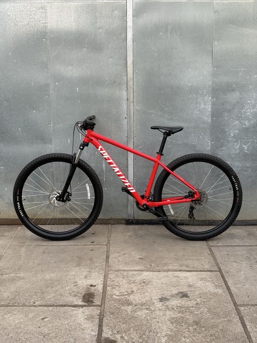 Велосипед Specialized Rockhopper 2023 року (mtb,hardtail)