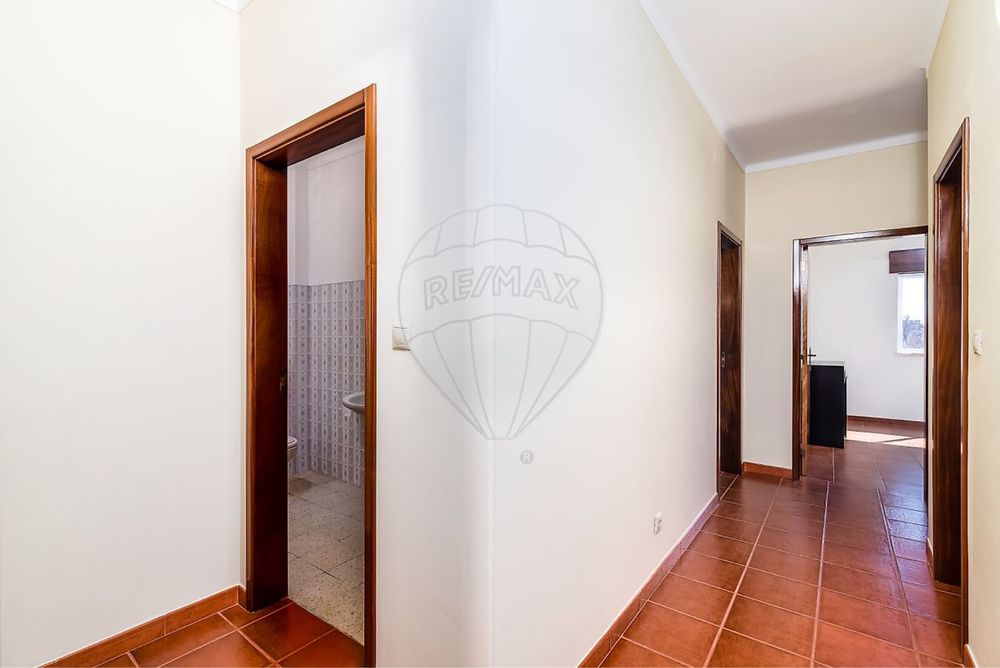 Quartos no Apartamento T3 Entroncamento