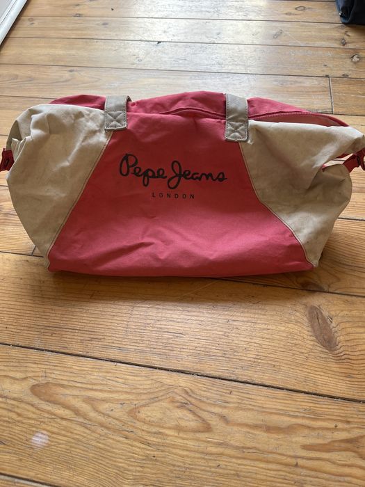 Sac pepe jean rose et boan cassé