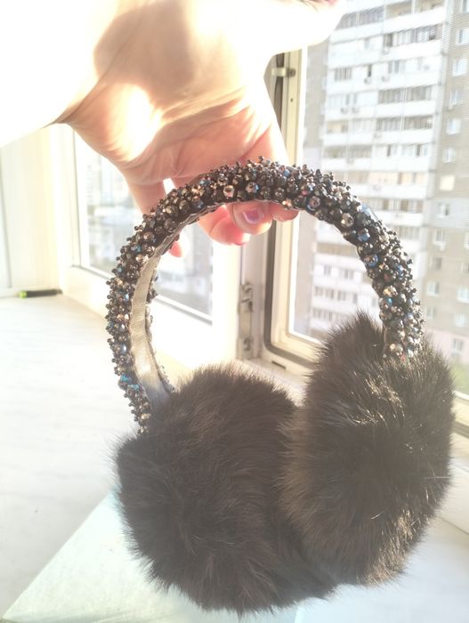 Хутряні зимові навушники