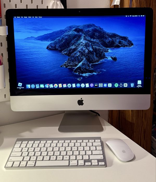 Apple iMac 21.5” i5 / SSD 480GB / 8GB RAM / klawiatura + Magic Mouse