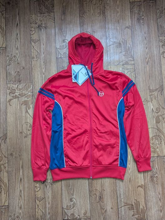 Нова спортивна олімпійка Sergio Tacchini size M. 
Розмір М