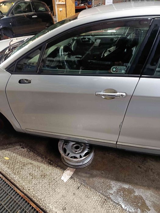 Porta frente esquerda CITROËN C5 III (RD_)