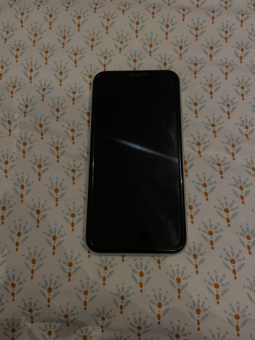 Iphone 11 | Branco | 6,1” | 128GB