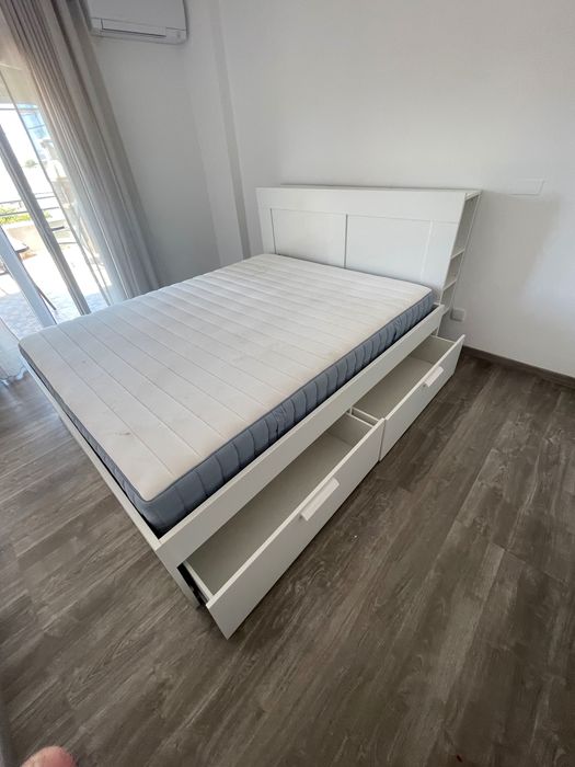 Cama casal  - impecavel