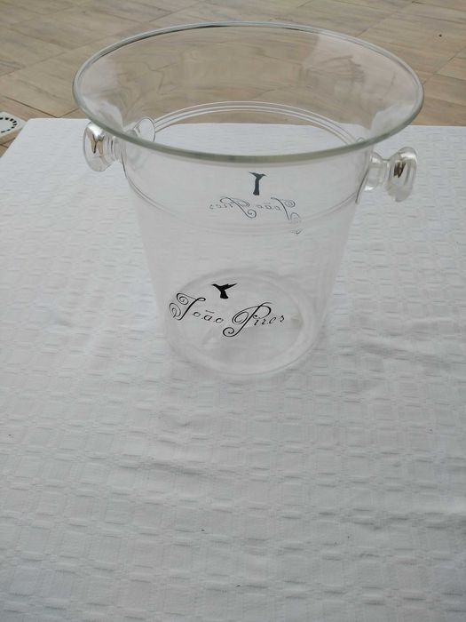 Frapê Acrílico João Pires