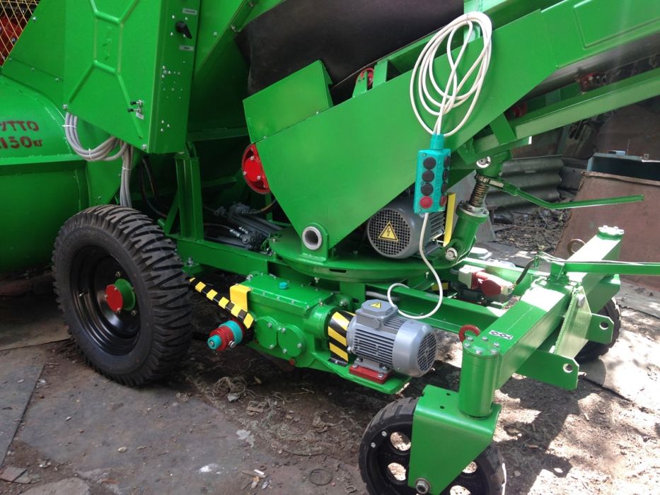 Ковшовий Шнековий Зернонавантажувач КШП 6 КШП Р-6