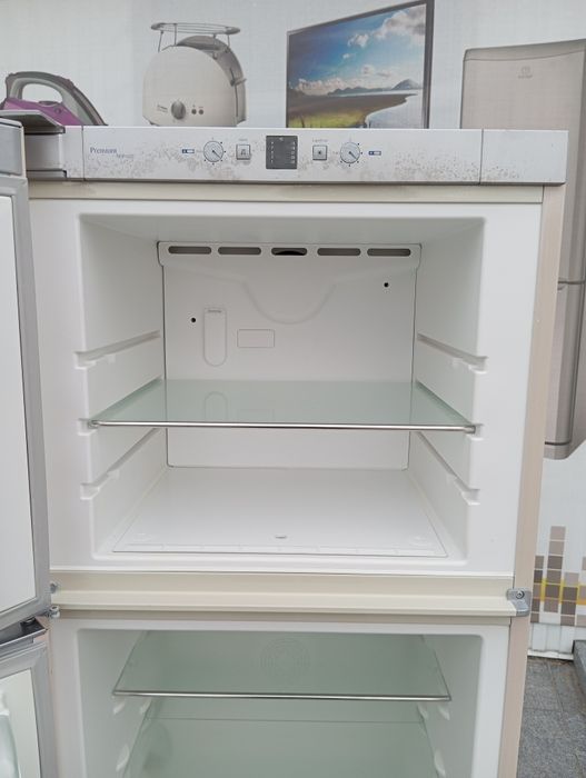 Холодильник Liebherr No-Frost 185см в заводском окрасе из Германии