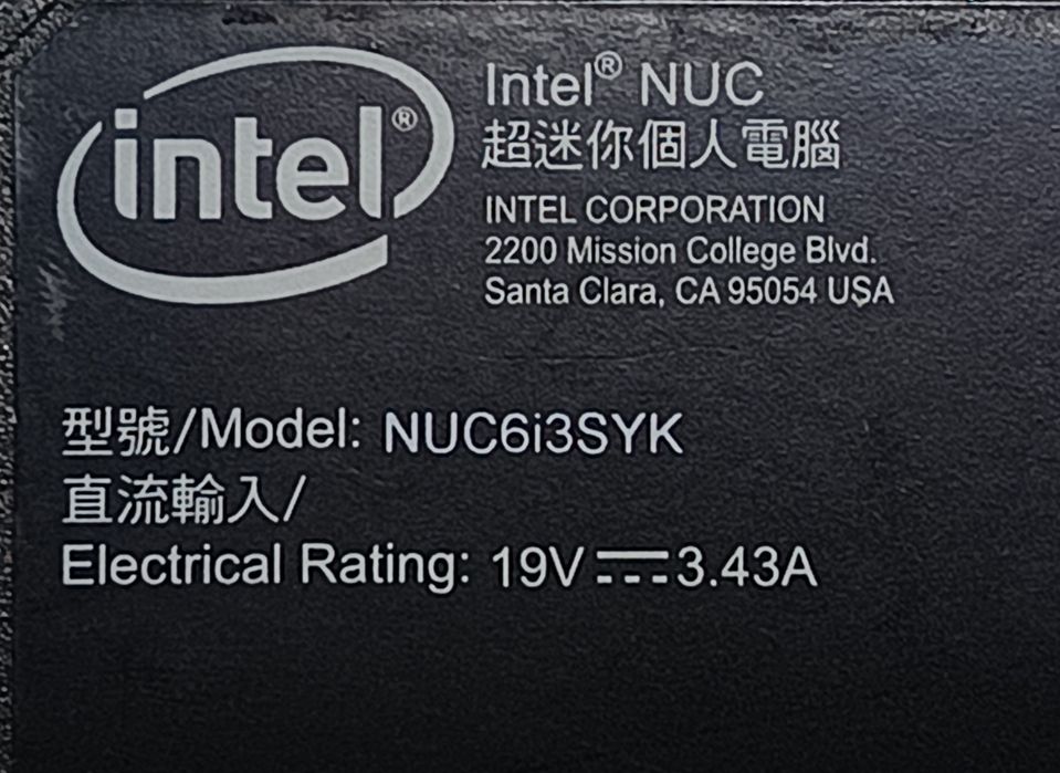 Intel NUC NUC6i3SYK / 256GB / 8GB / Mini PC