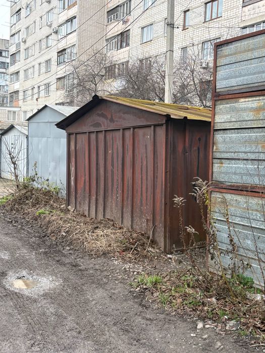Проадм гараж по вулиці Заболотного 11