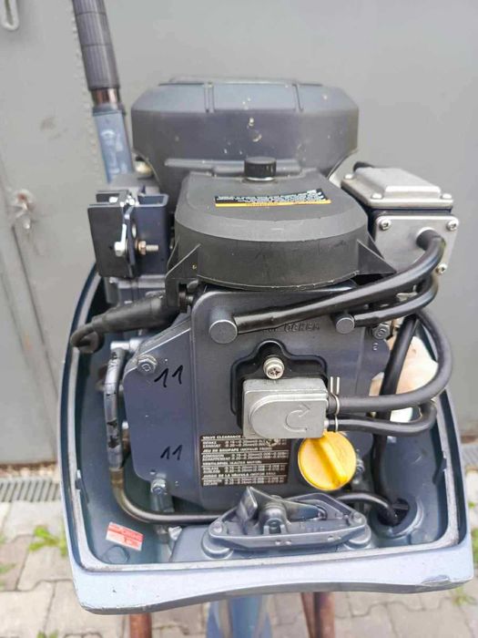 Silnik zaburtowy Yamaha 8 koni stopa L