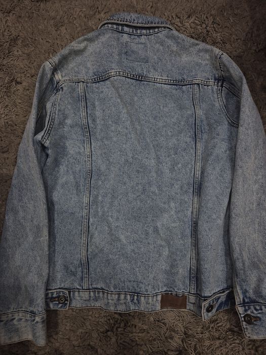 Kurtka jeansowa Carry