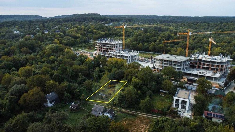 Продається земельна ділянка у Львові на Орлика