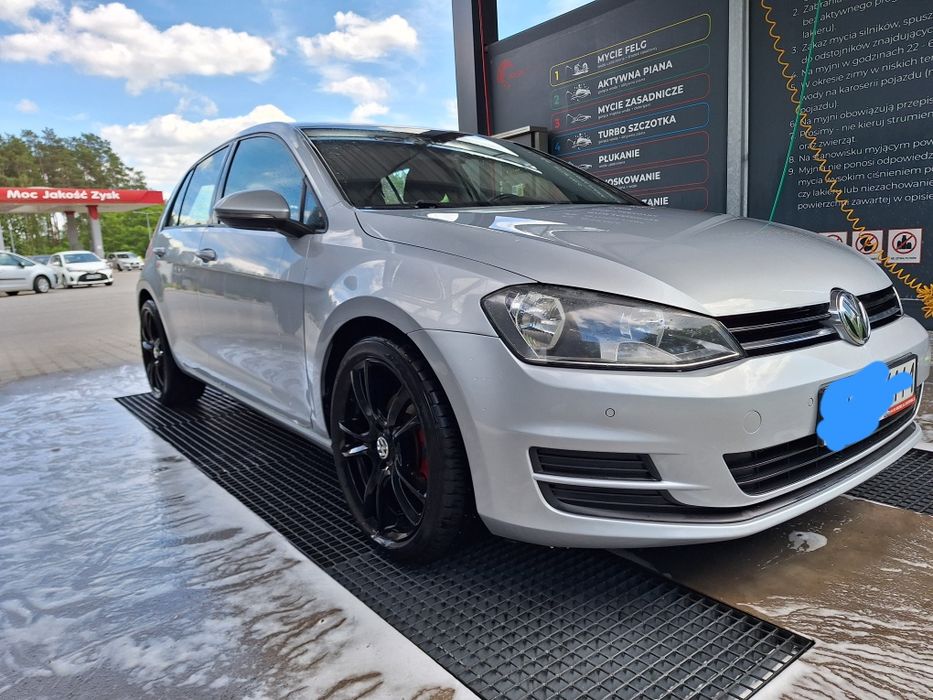 Volkswagen Golf VII