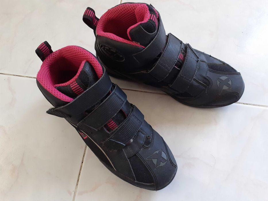 Tênis motard mulher