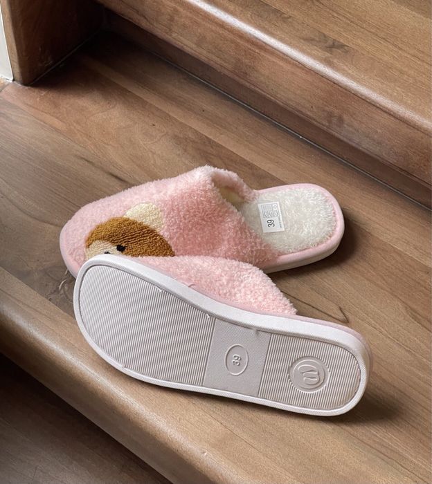 РОЗПРОДАЖ! Жіночі хатні капці