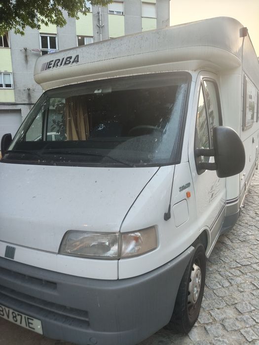 Autocaravana Fiat Ducato (2001) — Apenas 140.000 km | Pronta a Viajar