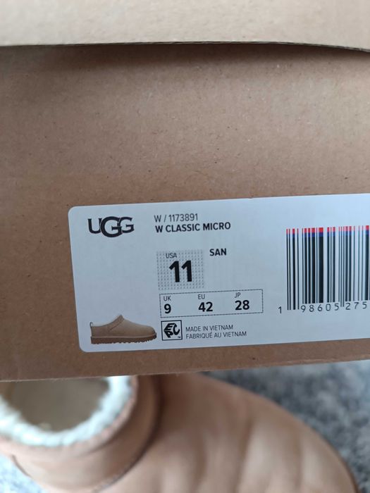 Botki Ugg 42, beżowe, skóra