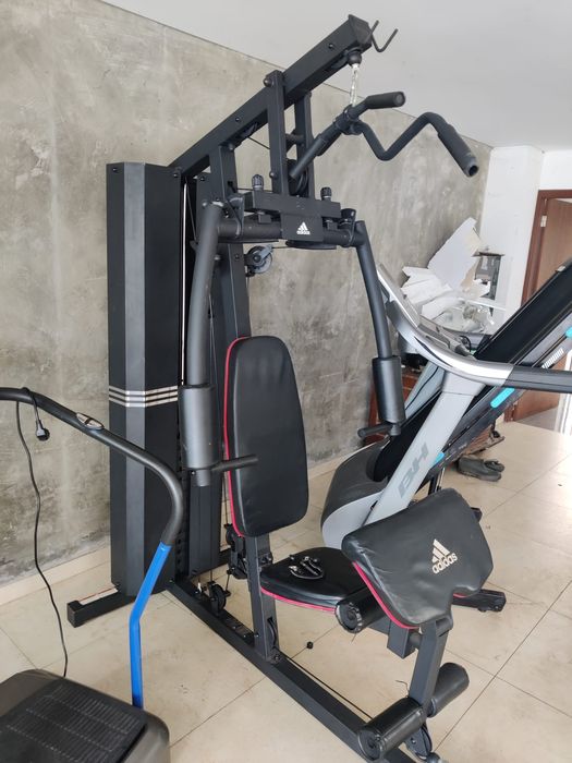 Passadeira musculação ginásio