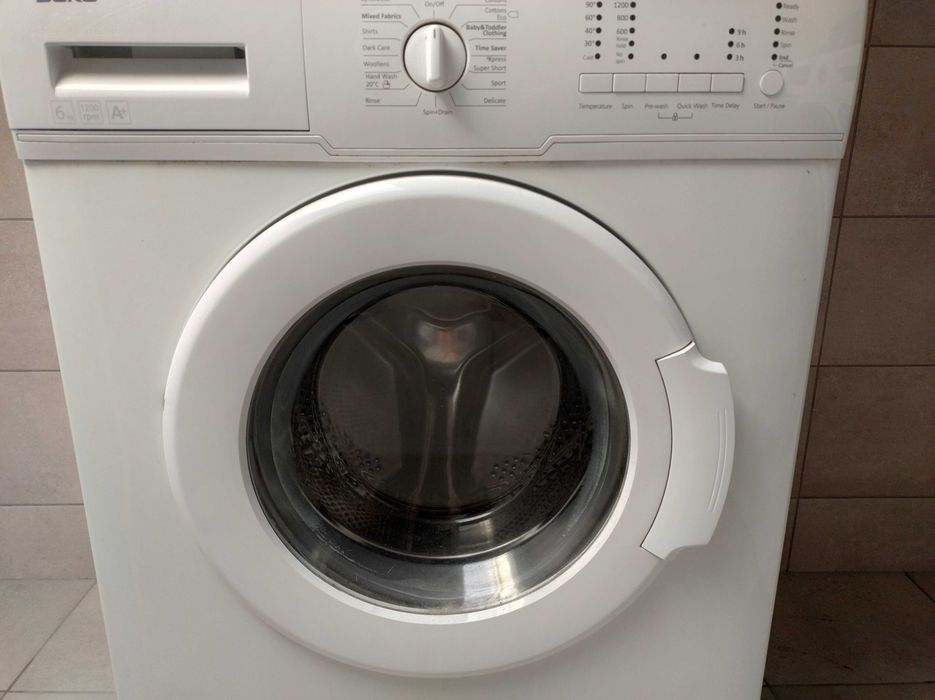 Pralka Beko WM6120W 6kg na części/do naprawy.