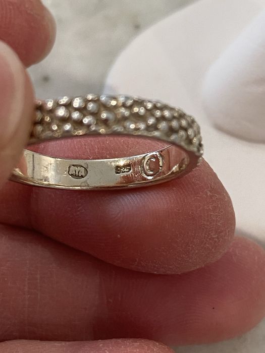 На весілля каблучки срібло