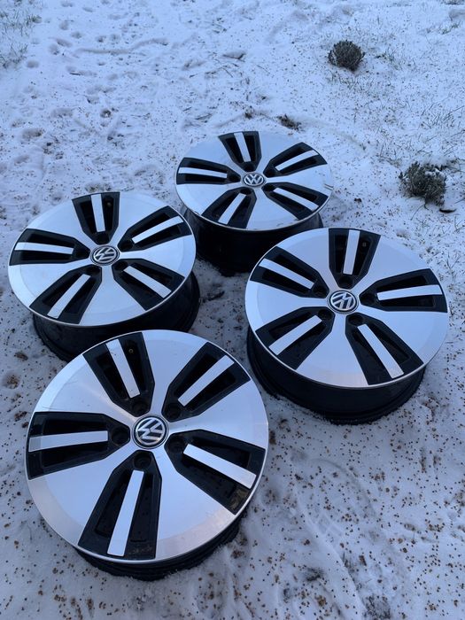 Продам Диски на VW eGolf R16 5*112