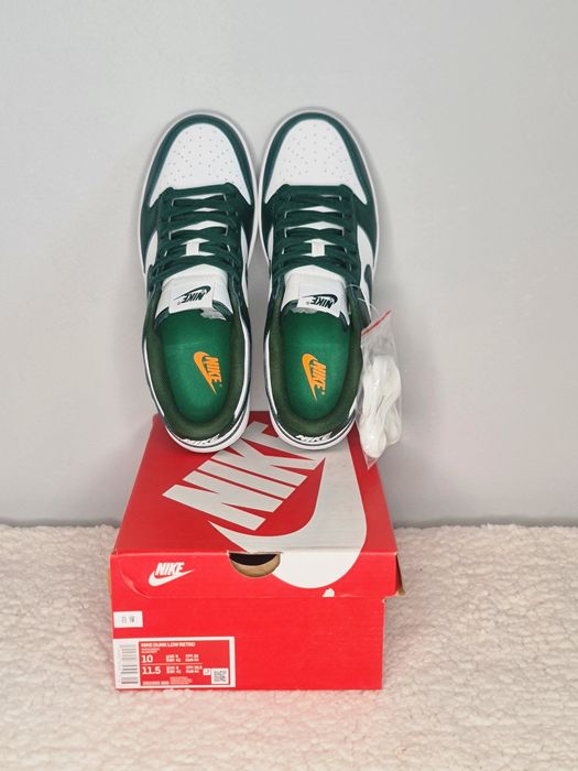 Nike Dunk low retro