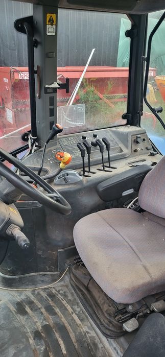 New holland tm130