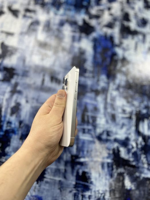 iPhone 16 Pro 256gb White Titanium Neverlock